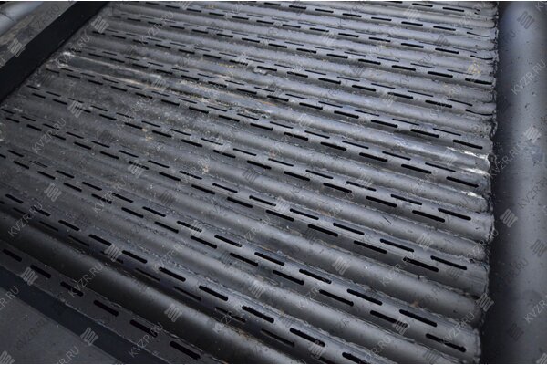 Топка с охлаждаемыми колосниками котла 1.28